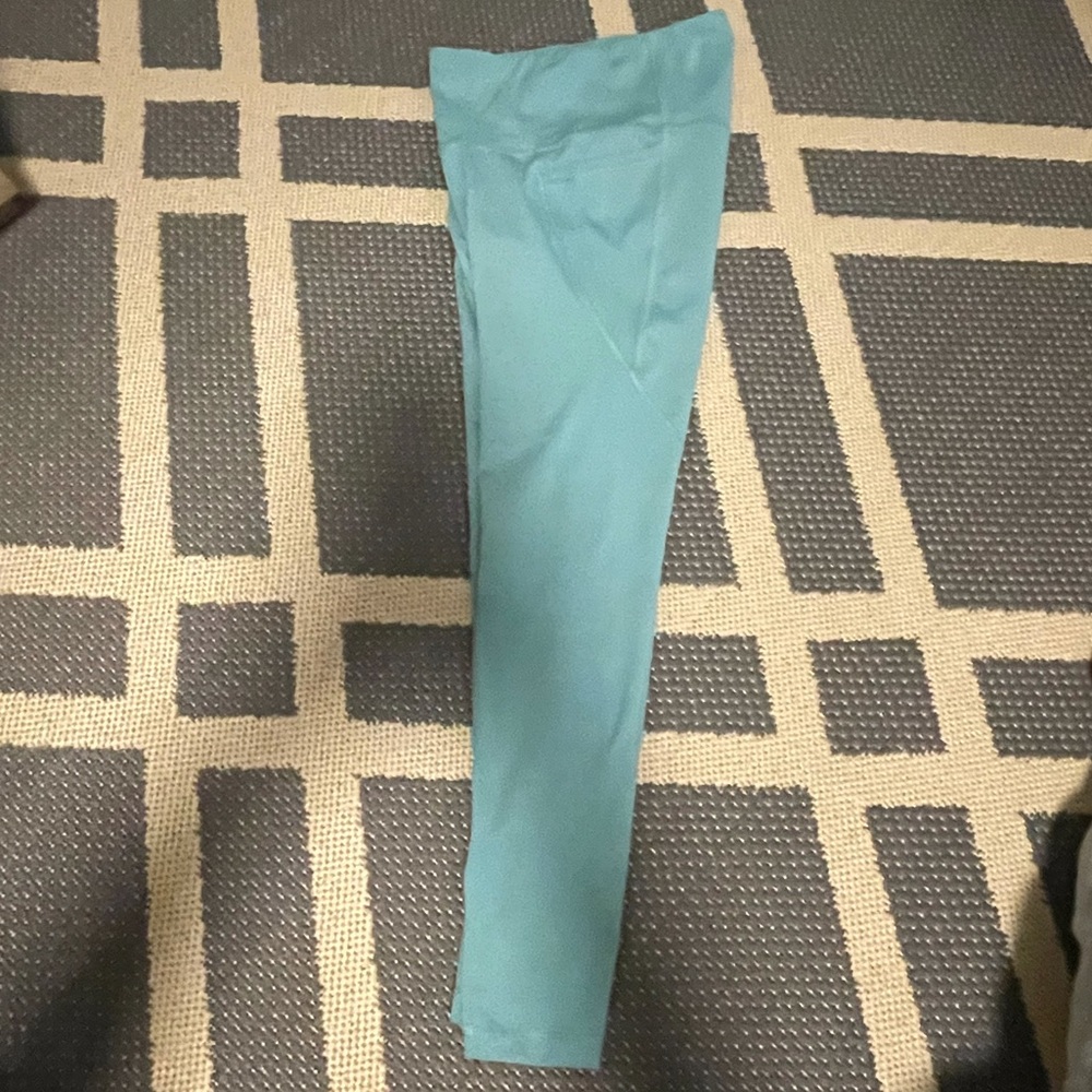 Old Navy elevate legging 7/8